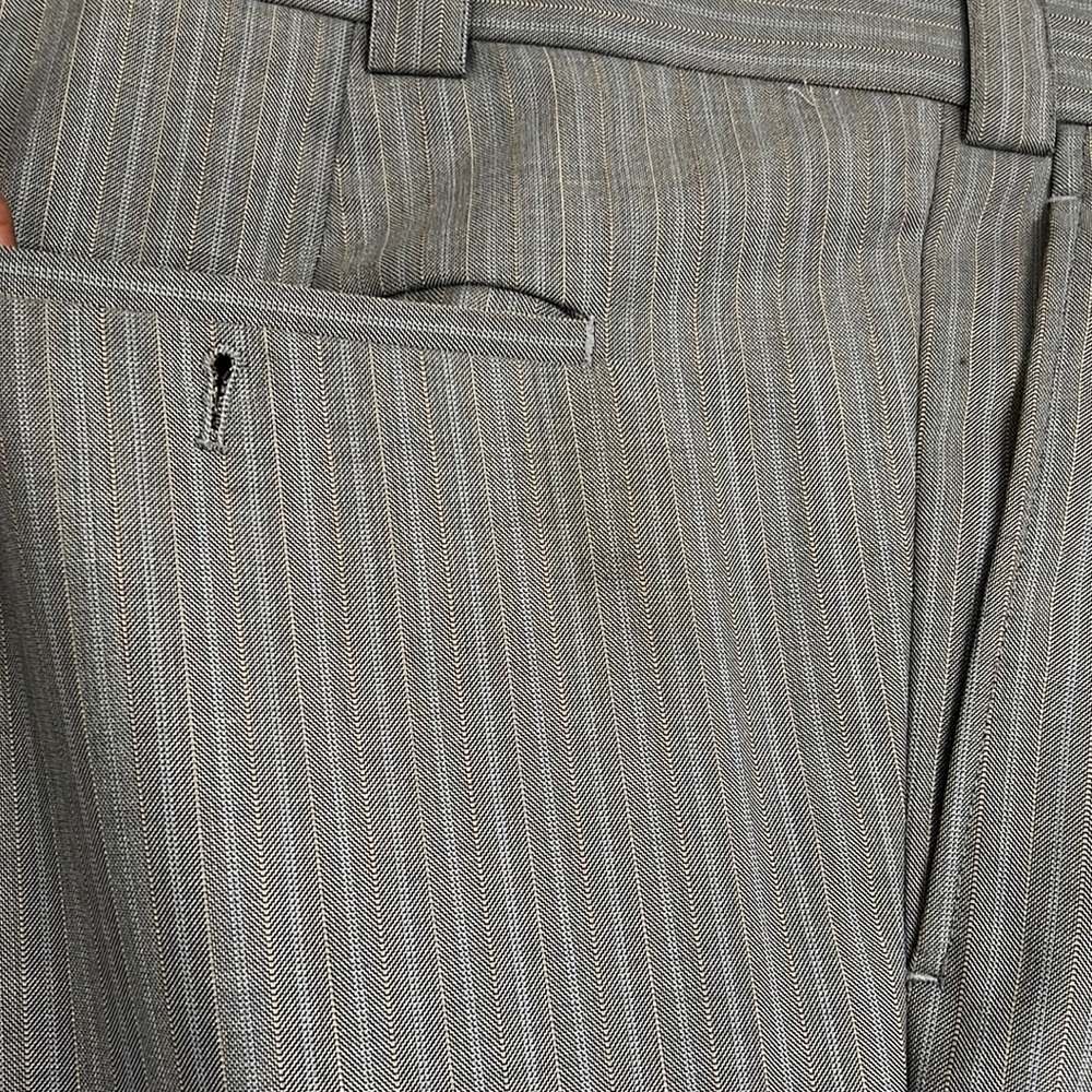 Steve Harvey Striped 3 Piece Grey Suit - Picture 12 of 17